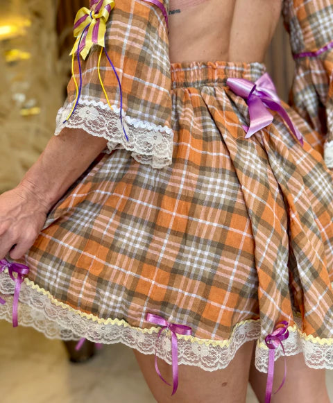 Conjunto junino - Regina