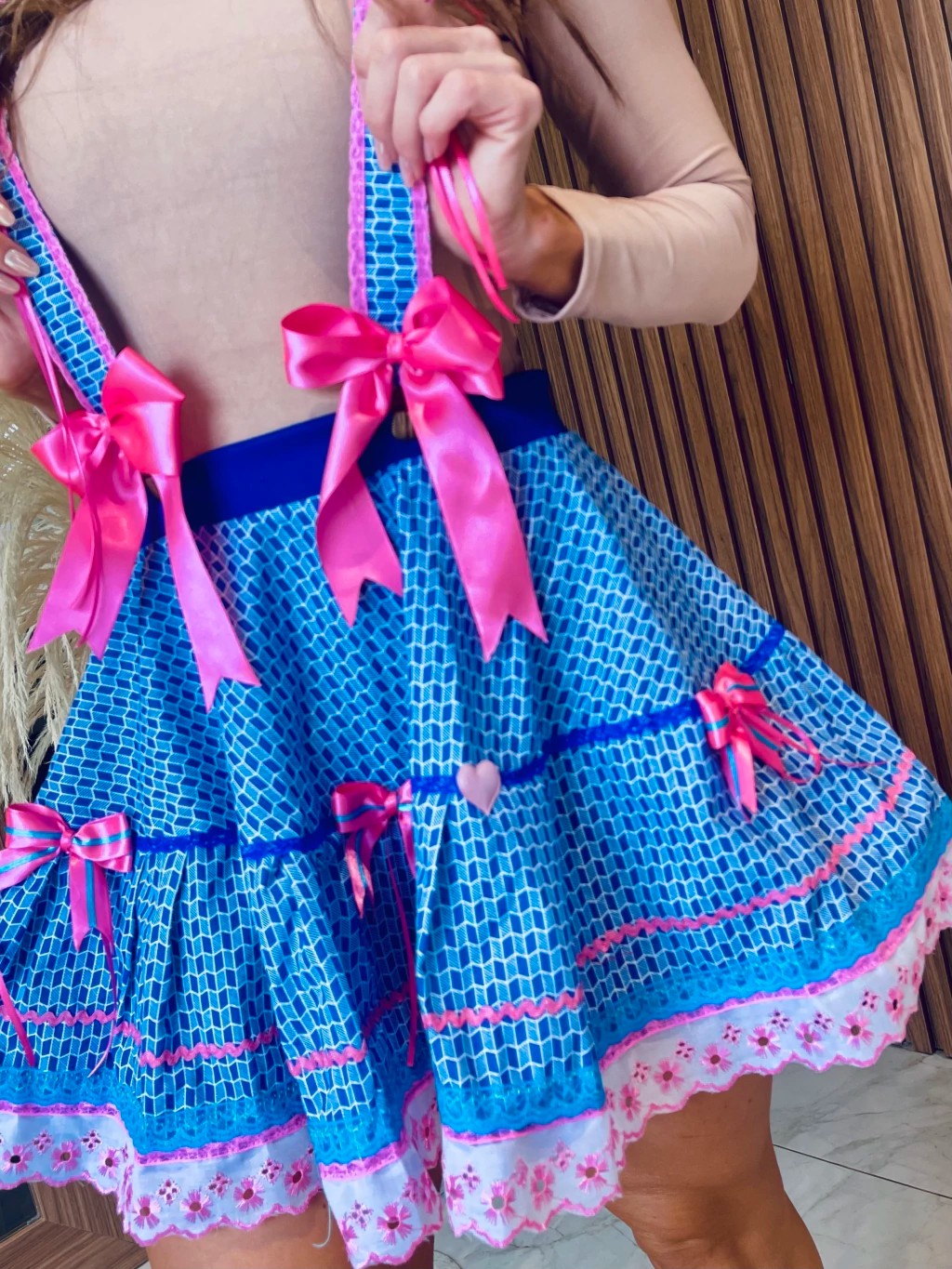 Saia Junina- Priscila ( com suspensorio removível )